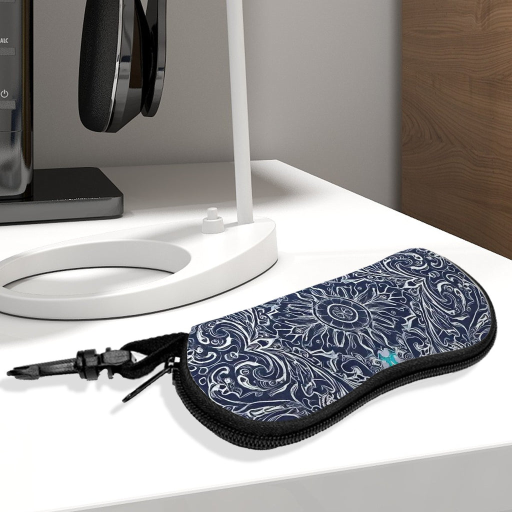 Pochette à lunettes néoprène Arabesque Baroque – Étui zippé | Bagaléa